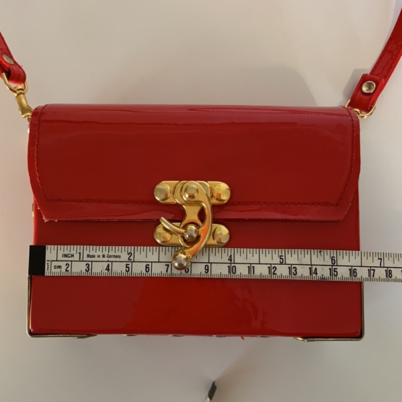 VINTAGE | Box Purse - Picture 12 of 12